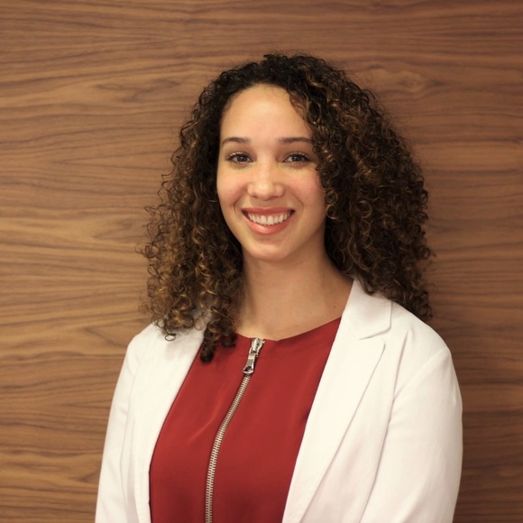 Meet your Posher, Brook - Picture 2 of 5